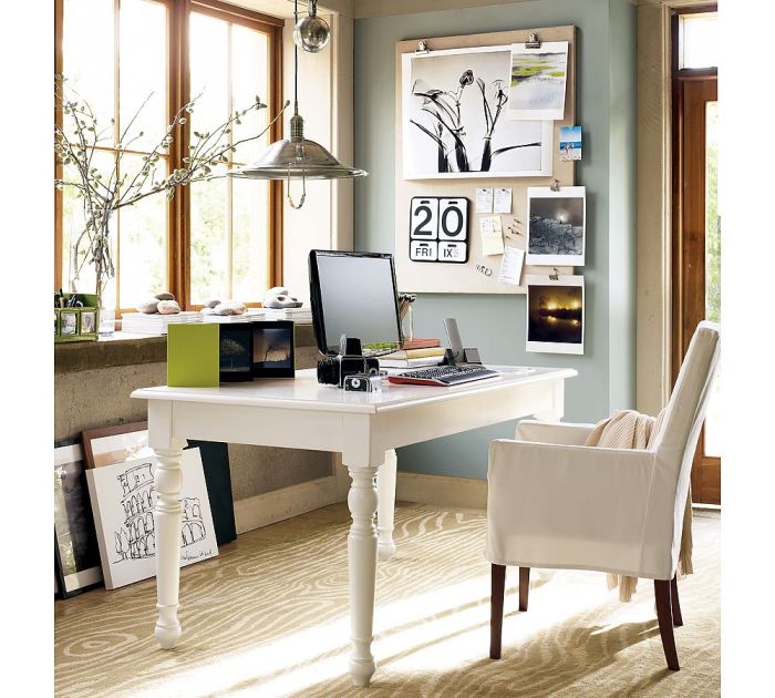 How to decorate home office space